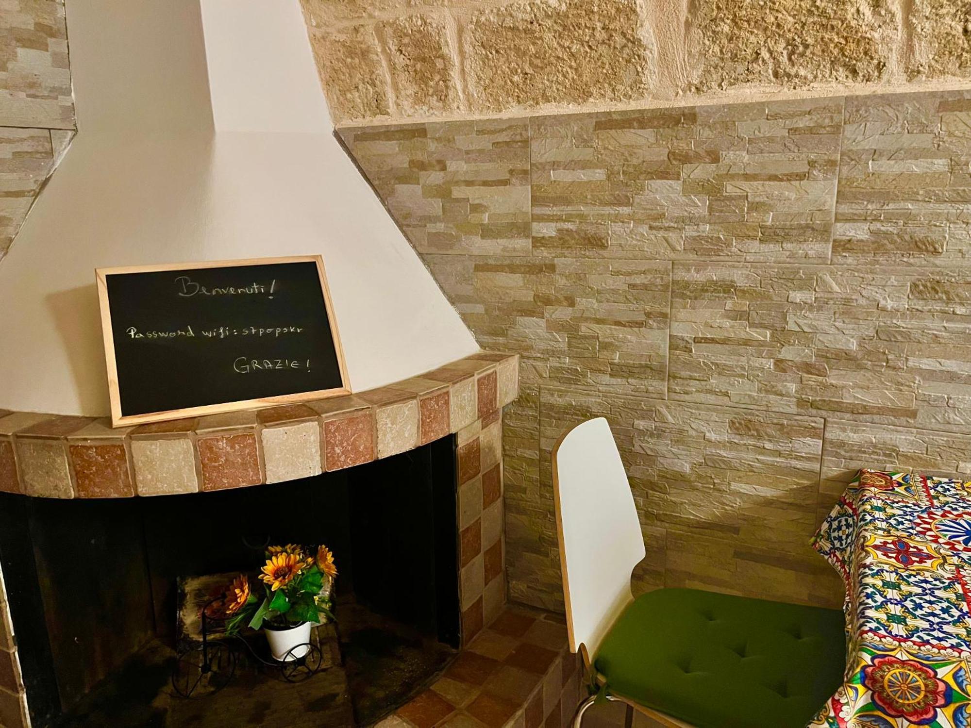 Cattleya Apartment Mola di Bari Exterior photo